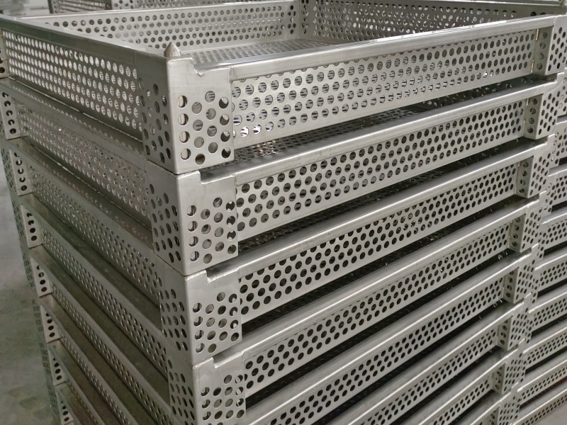 殺 菌鍋?zhàn)詣?dòng)化流水線不銹鋼擺盤(pán)