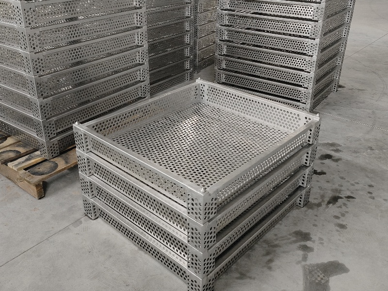 殺 菌鍋?zhàn)詣?dòng)化流水線不銹鋼擺盤(pán)