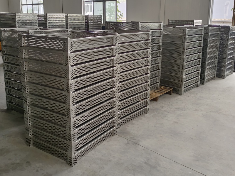 殺 菌鍋?zhàn)詣?dòng)化流水線不銹鋼擺盤(pán)